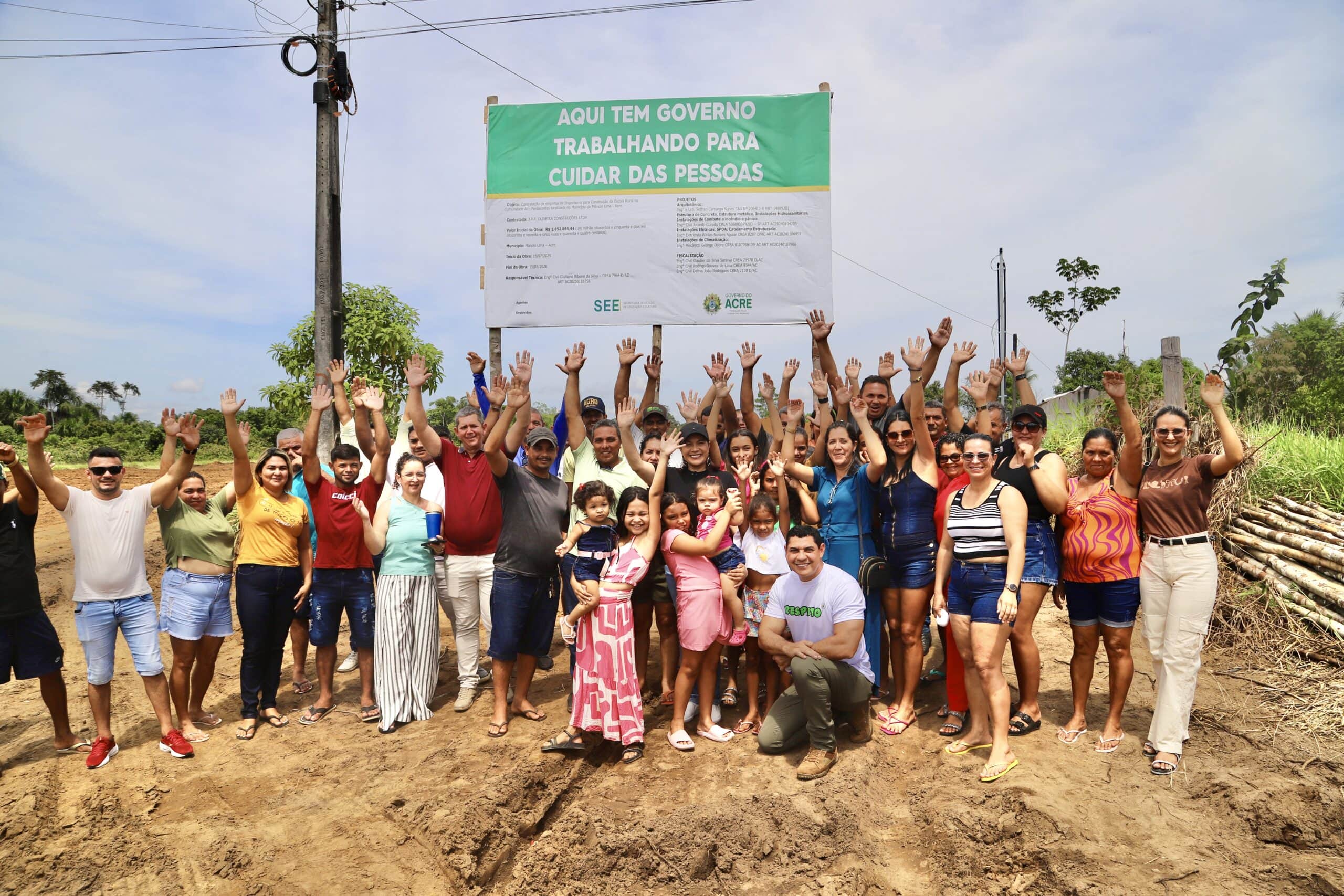 “escola-sonhada”,-diz-governadora-em-exercicio-mailza-ao-acompanhar-inicio-das-obras-no-alto-pentecostes,-em-mancio-lima