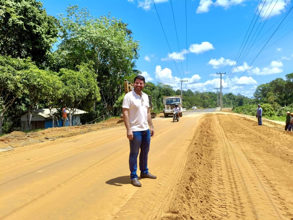 governador-gladson-cameli-acompanha-avanco-na-segunda-etapa-da-duplicacao-da-ac-405