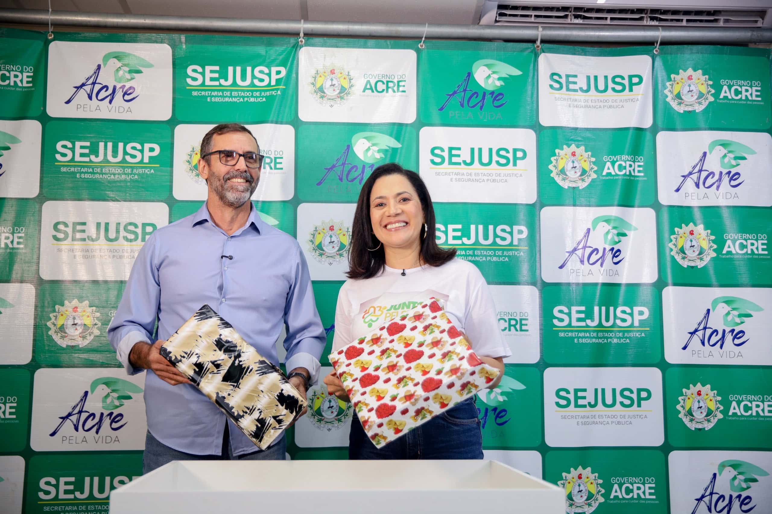 governadora-em-exercicio-mailza-lanca-campanha-‘faca-uma-crianca-sorrir’,-para-arrecadacao-de-brinquedos