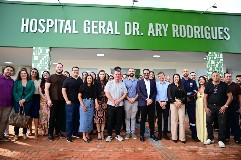 com-investimento-de-mais-de-r$-1-milhao,-governador-gladson-cameli-entrega-hospital-revitalizado-em-senador-guiomard