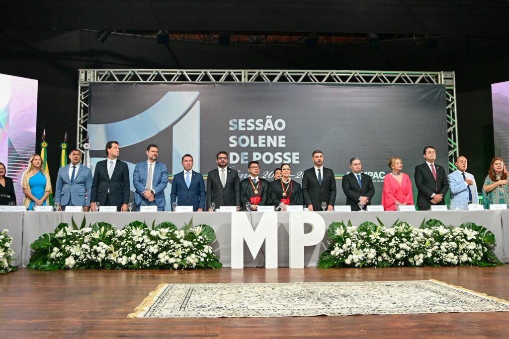 em-posse-da-nova-administracao-superior-do-mpac,-governador-e-vice-reafirmam-harmonia-e-independencia-entre-os-poderes