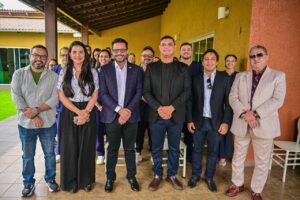 governador-gladson-cameli-assina-lei-que-autoriza-internato-de-estudantes-de-medicina-do-exterior-na-rede-estadual