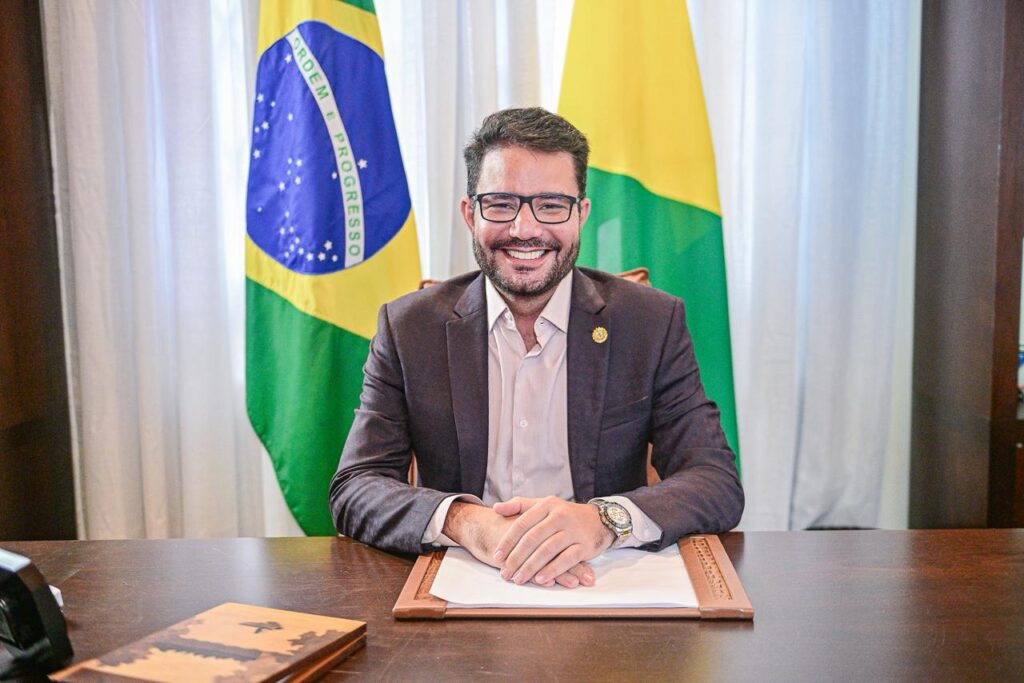 ‘guiado-sempre-pelo-melhor-para-a-populacao’,-diz-governador-gladson-cameli-ao-se-despedir-do-governo