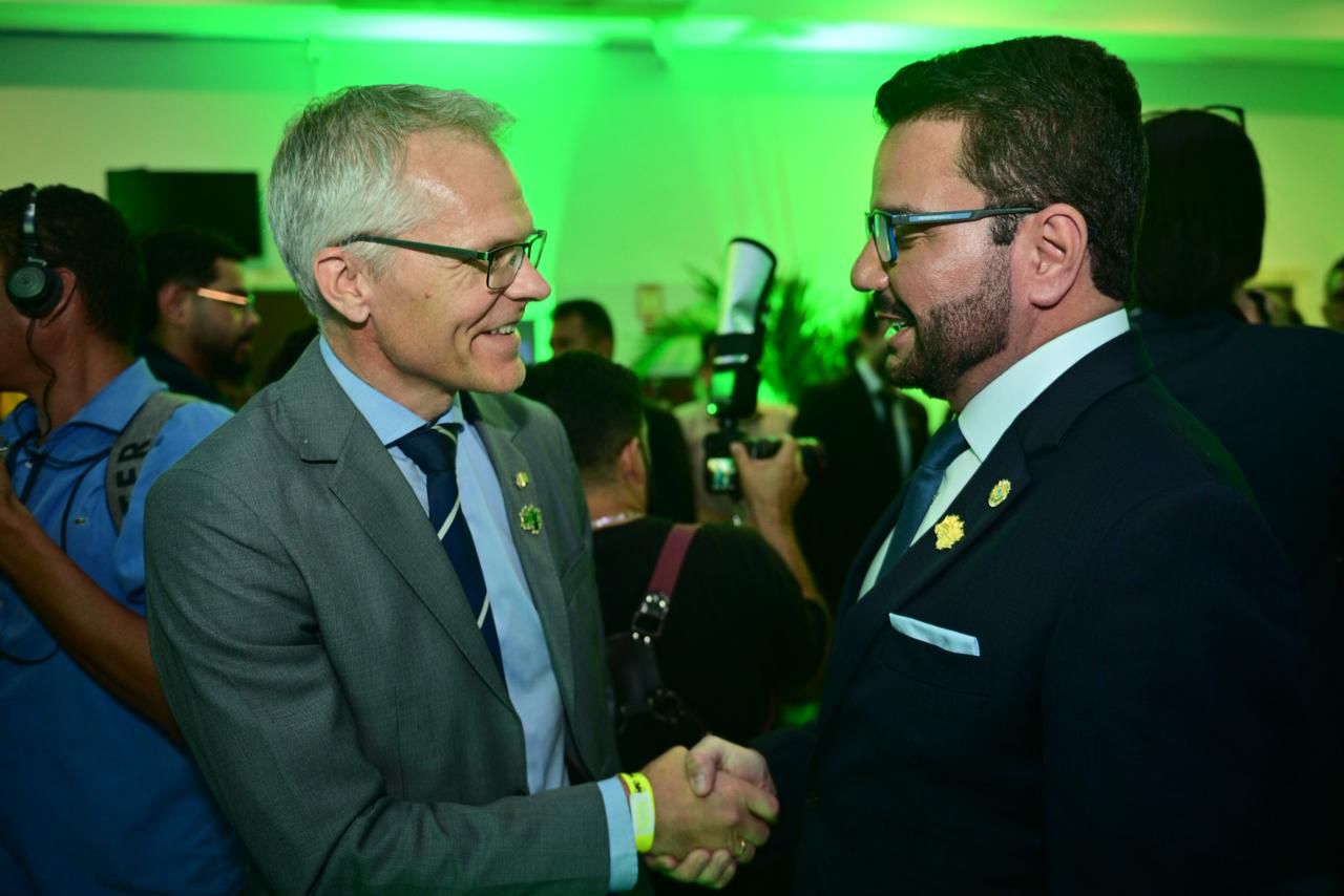 no-maranhao,-governador-gladson-cameli-abre-dialogo-com-novo-embaixador-da-noruega,-parceiro-do-acre-na-area-ambiental