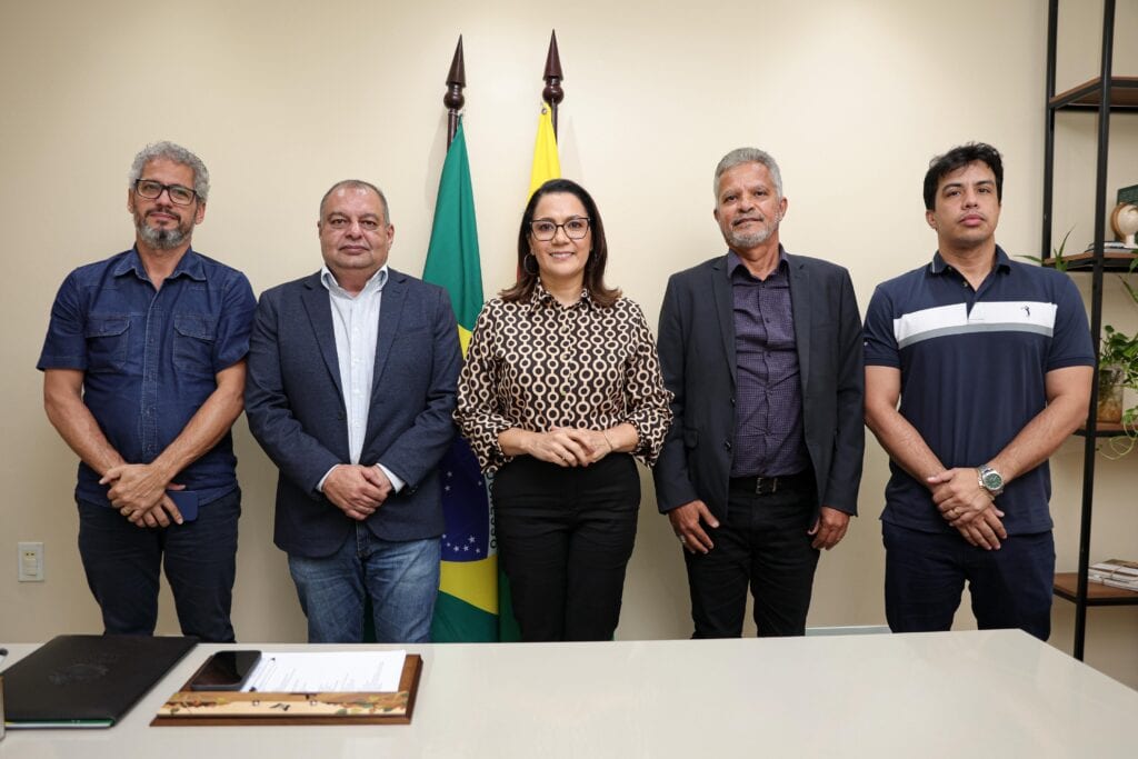 governadora-mailza-assis-se-reune-com-grupo-bauminas-para-fortalecer-investimentos-na-industria-acreana