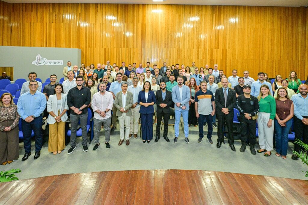 governadora-mailza-assis-reune-secretariado-para-alinhar-acoes-e-reforca-compromisso-com-continuidade-da-gestao