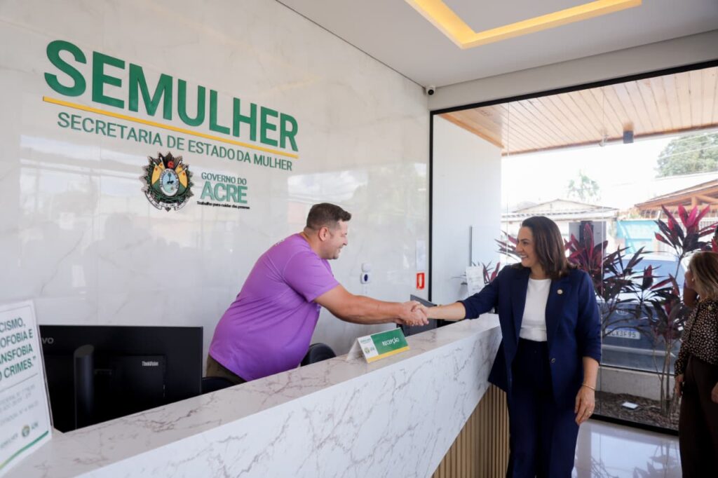 governadora-mailza-faz-visita-institucional-a-casa-militar,-e-as-secretarias-da-semulher-e-seasdh