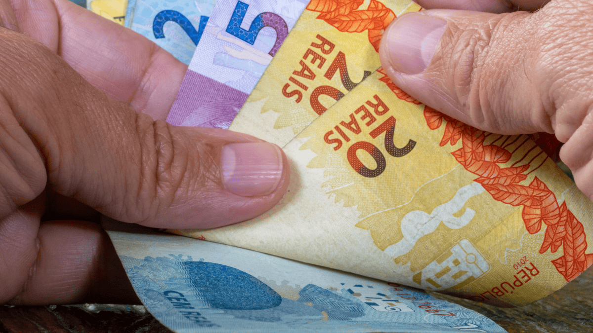 governadora-mailza-anuncia-inicio-do-pagamento-de-r$-12,3-milhoes-em-premios-para-o-funcionalismo-publico