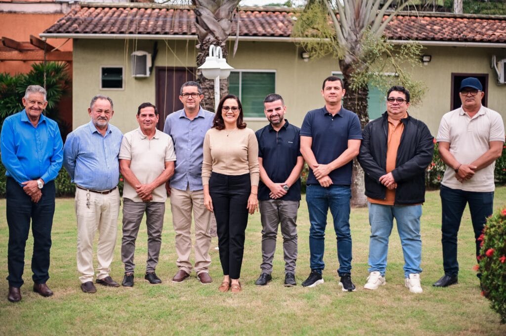 governadora-mailza-recebe-gestores-municipais-para-alinhar-acoes-e-investimentos-no-estado