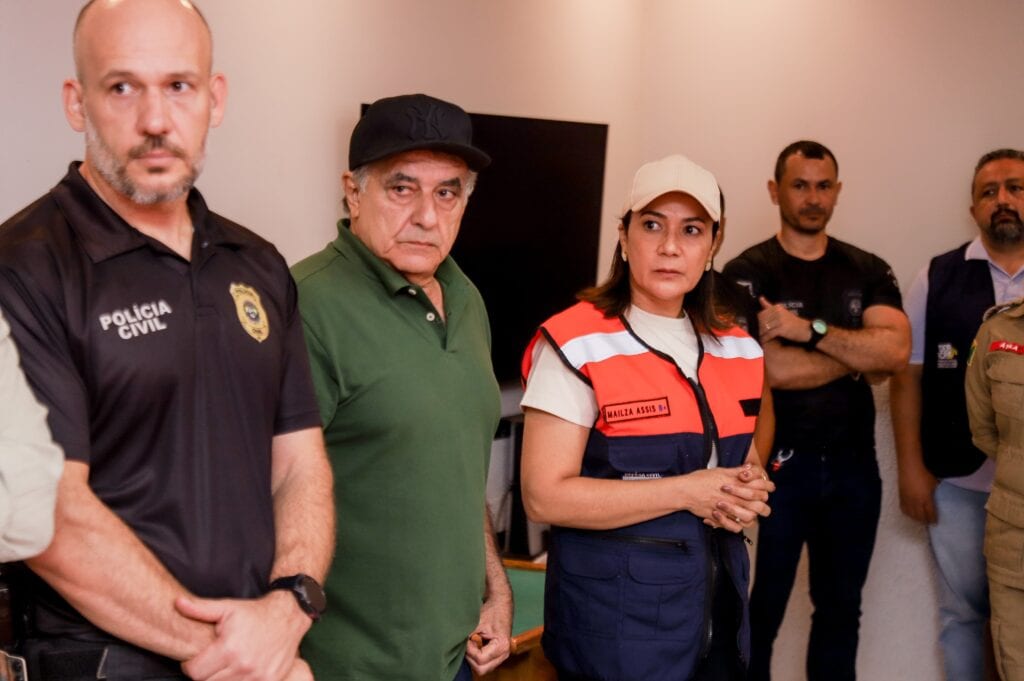 governadora-mailza-assis-leva-forca-tarefa-a-sena-madureira-para-investigar-queda-de-ponte