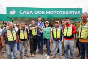 governadora-mailza-entrega-reforma-e-ampliacao-do-espaco-de-convivencia-dos-mototaxistas-em-porto-acre